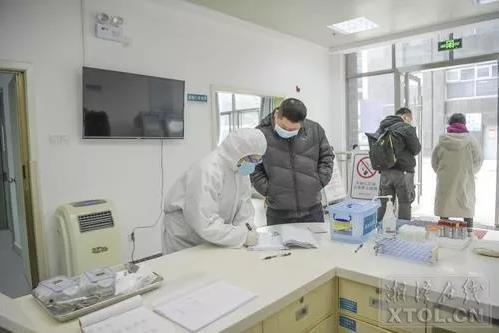 医院照片病床上的人生故事