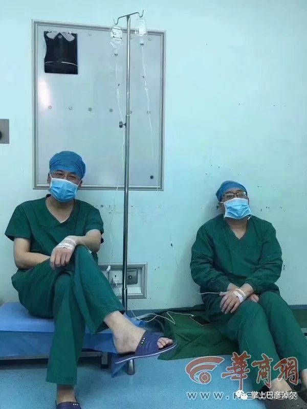 手术室里的无声交响乐，做手术的图片背后的故事