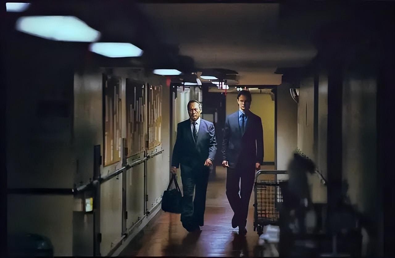 手术记录的时效性，为何应在手术后几小时内完成书写