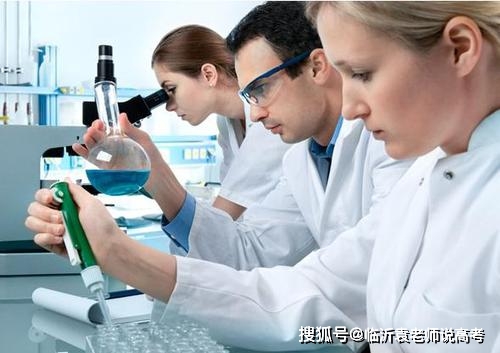 手术直播间，青苹果下的医学奇迹——电视剧全集免费观看与深度解析